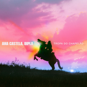 Ilustração de uma mulher caminhando com confiança após superar um relacionamento, simbolizando o poder das revenge songs.